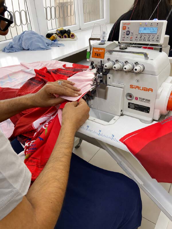 Handmade-Näherei-Your Textile-Produktion